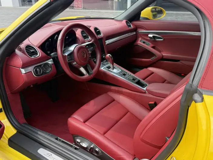 Porsche 718 2023 Model Boxster 2.0T – фото 12
