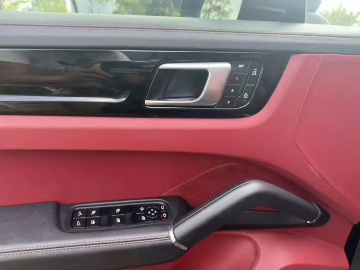 Cayenne 2023 Model Cayenne 3.0T – фото 13