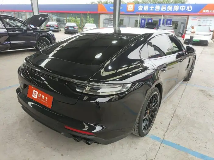 Panamera 2023 Model Panamera 4 Executive Extended Platinum Edition 2.9T – фото 2