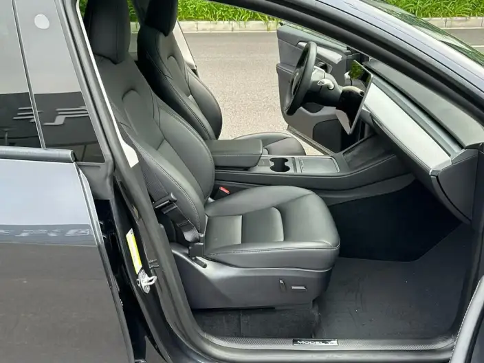 Model Y 2024 Model Rear-wheel drive version – фото 3