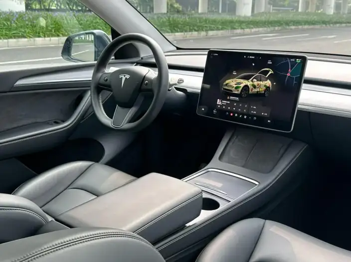 Model Y 2024 Model Rear-wheel drive version – фото 6