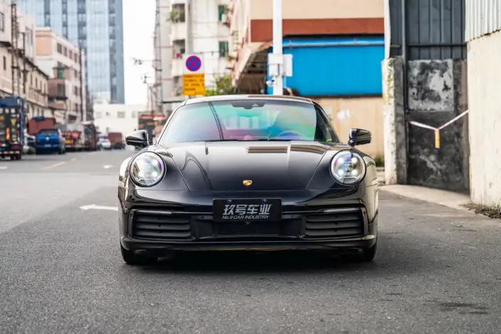PORSCHE 911 2020 Model Carrera 3.0T – фото 2