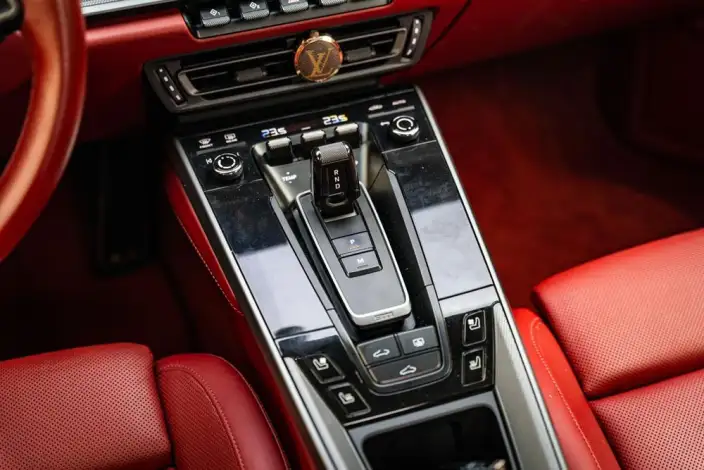 PORSCHE 911 2020 Model Carrera 3.0T – фото 16