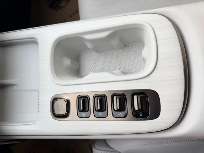 Xiaomi SU7 2024 Model 4WD Ultra-long Endurance Max Edition – фото 20