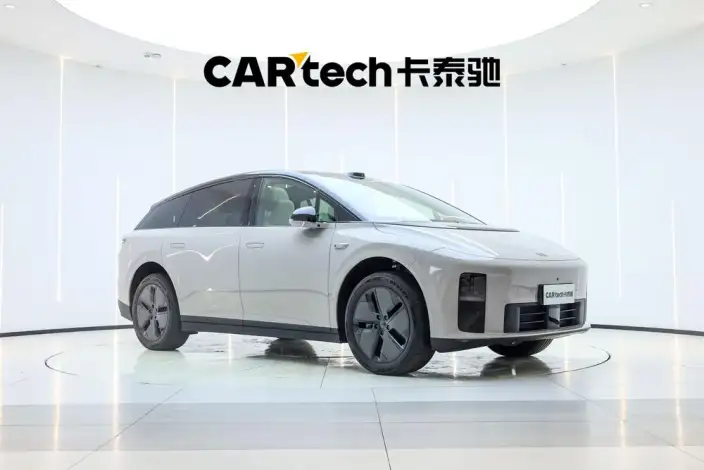 Li Auto i6 2025 Model 2WD Standard Edition – фото 3