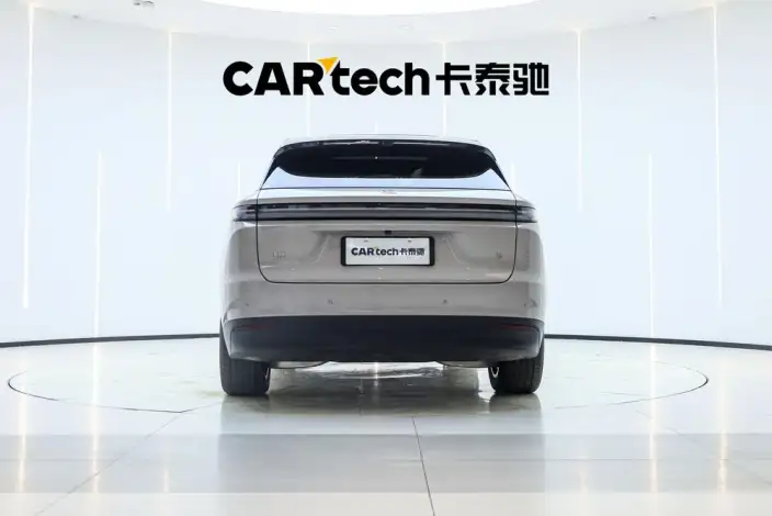 Li Auto i6 2025 Model 2WD Standard Edition – фото 6