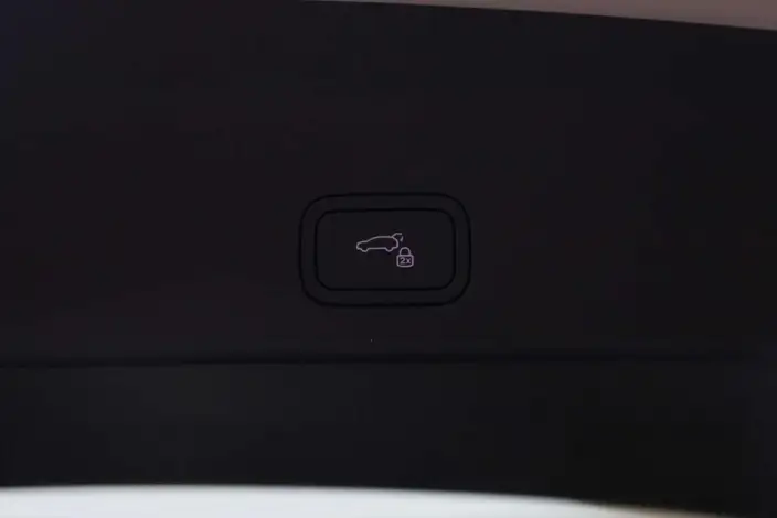 Li Auto i6 2025 Model 2WD Standard Edition – фото 17