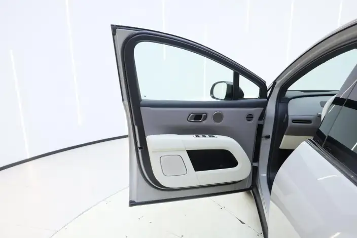 Li Auto i6 2025 Model 2WD Standard Edition – фото 25