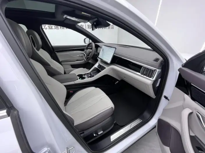 BYD Song PLUS EV 2024 Model Honor Edition 605KM Flagship PLUS – фото 8
