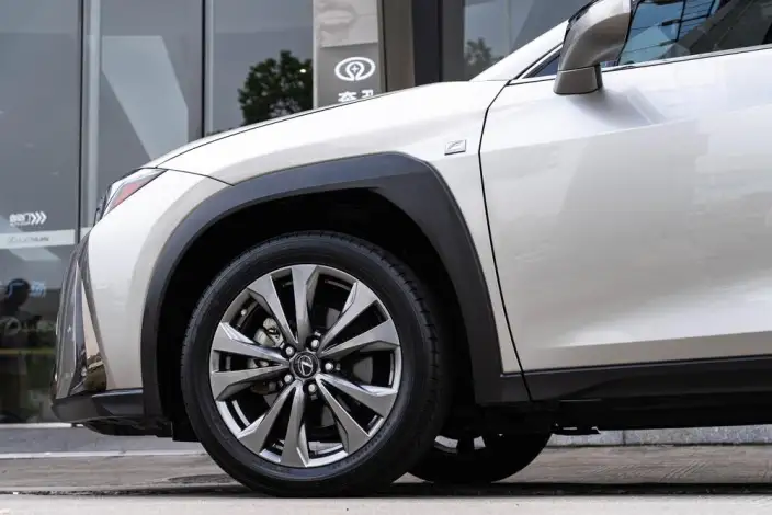 Lexus UX 2020 Model Facelift 200 F SPORT Edition China VI – фото 10