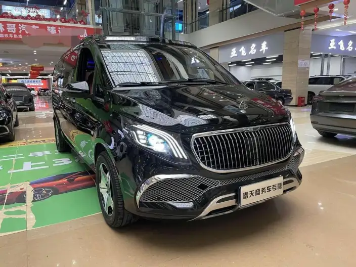 Viano 2023 Model 2.0T Elite Edition 7 seat – фото 3