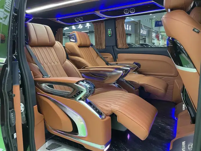 Viano 2023 Model 2.0T Elite Edition 7 seat – фото 18