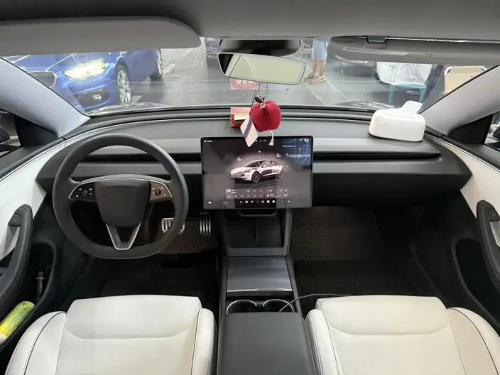 Model 3 2024 Model High performance All-wheel drive version – фото 8