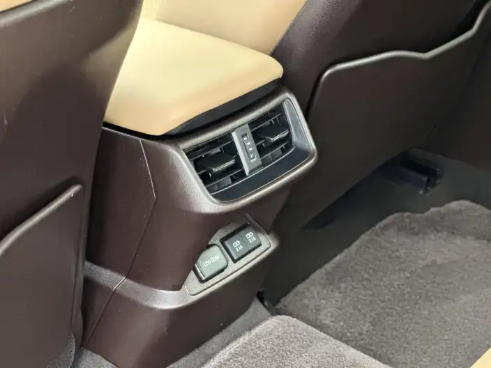 Lexus ES 2020 Model 260 Superior Edition China VI – фото 9
