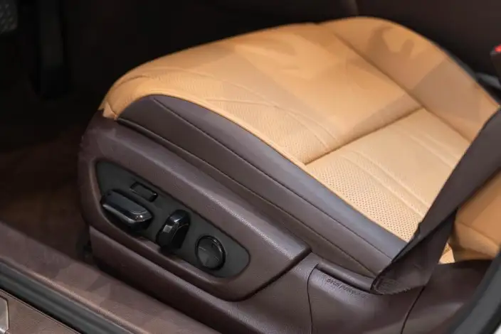 Lexus ES 2020 Model 300h Executive Edition China VI – фото 25