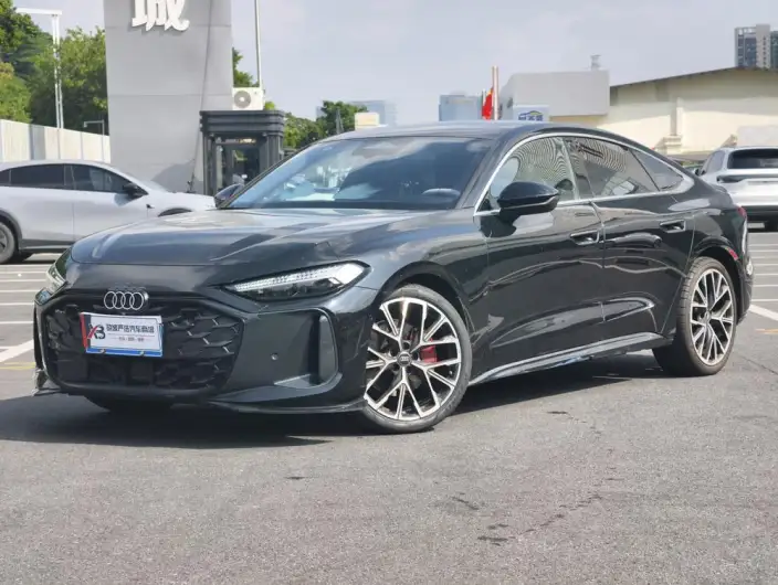 Audi A5 L Sportback 2026 Model 2.0TFSI 150kW Luxury Model – фото 1