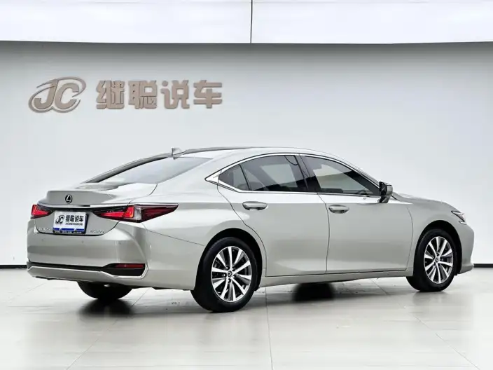 Lexus ES 2020 Model 200 Superior Edition China VI – фото 4