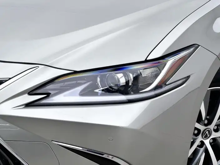 Lexus ES 2020 Model 200 Superior Edition China VI – фото 6