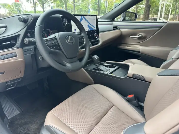 Lexus ES 2025 Model 200 Premium – фото 20