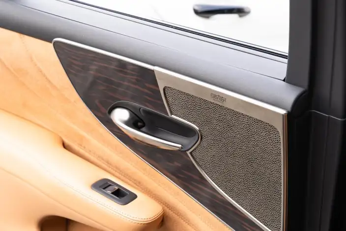 Lexus LS 2021 Model 500h Deluxe Edition – фото 14