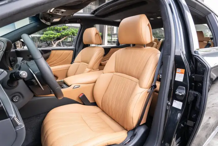 Lexus LS 2021 Model 500h Deluxe Edition – фото 21