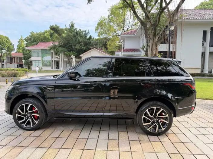 Range Rover Sport 2020 Model 3.0 L6 HSE DYNAMIC – фото 4