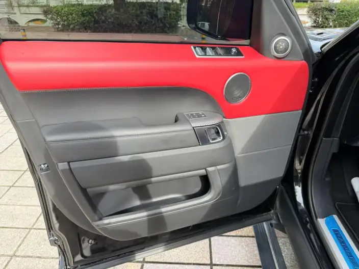 Range Rover Sport 2020 Model 3.0 L6 HSE DYNAMIC – фото 14