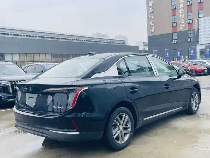 Hongqi E-QM5 2025 Model 500KM Travel Edition – фото 7