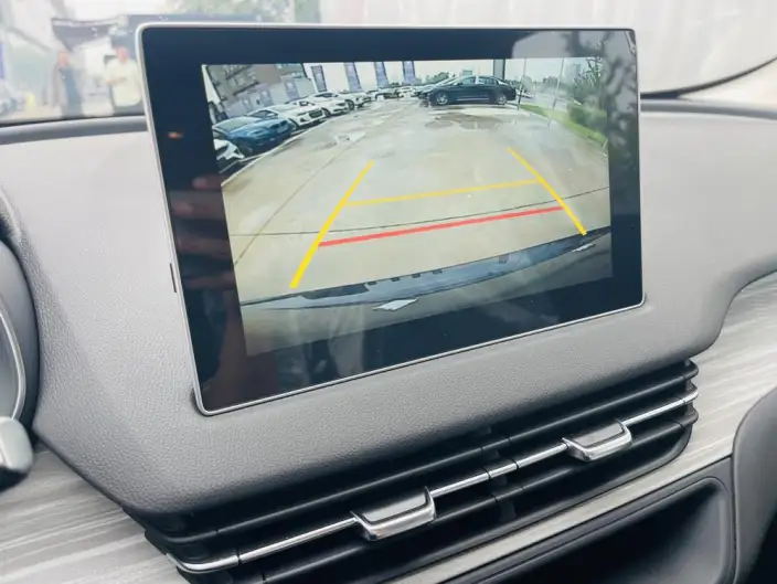 Hongqi E-QM5 2025 Model 500KM Travel Edition – фото 9