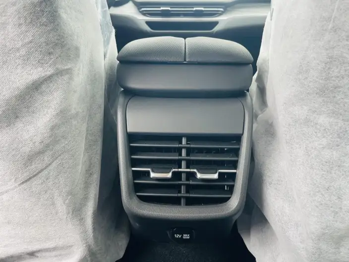 Hongqi E-QM5 2025 Model 500KM Travel Edition – фото 10