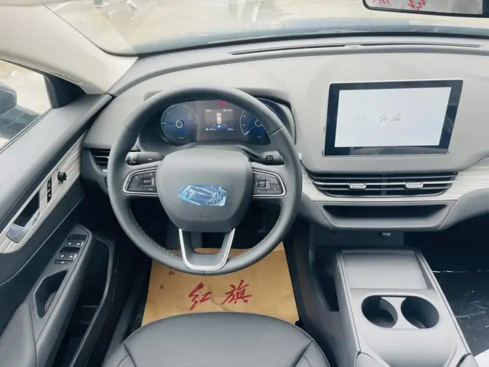 Hongqi E-QM5 2025 Model 500KM Travel Edition – фото 15
