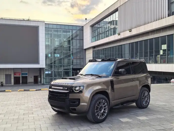 Land Rover Defender 2023 Model Facelift 90 3.0T P400 XS