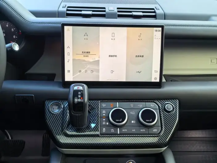 Land Rover Defender 2023 Model Facelift 90 3.0T P400 XS – фото 11