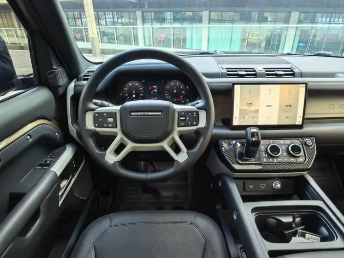Land Rover Defender 2023 Model Facelift 90 3.0T P400 XS – фото 13