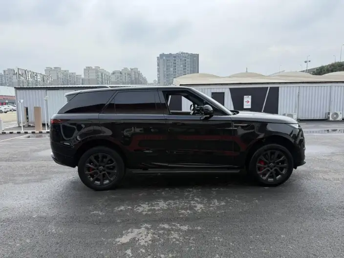 Range Rover Sport 2024 Model 400PS DYNAMIC SE – фото 7