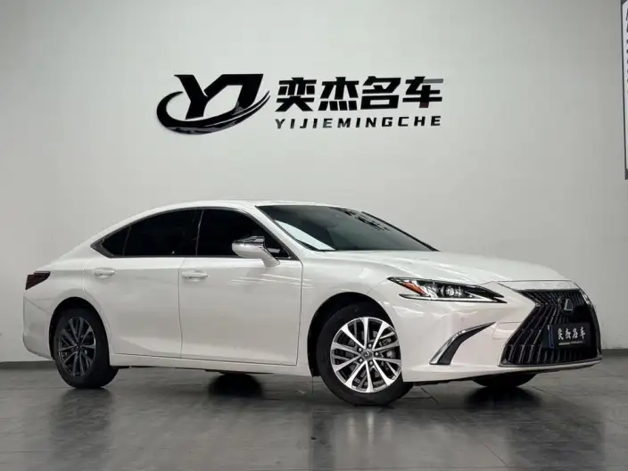 Lexus ES 2022 Model 200 Superior Edition – фото 3