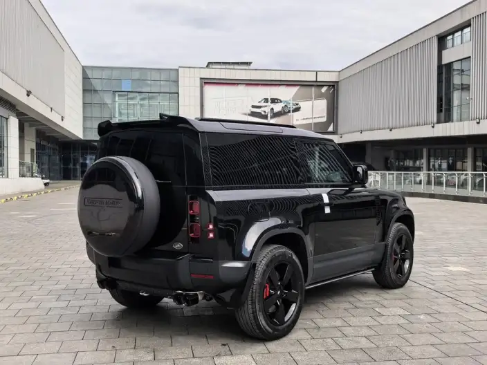 Land Rover Defender 2024 Model 90 3.0T P400 HSE – фото 6