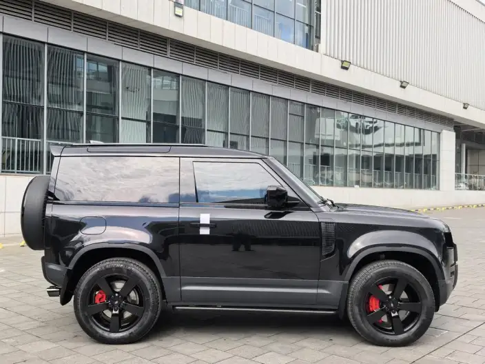 Land Rover Defender 2024 Model 90 3.0T P400 HSE – фото 7