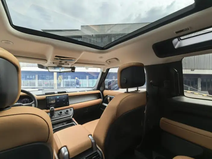 Land Rover Defender 2024 Model 90 3.0T P400 HSE – фото 8