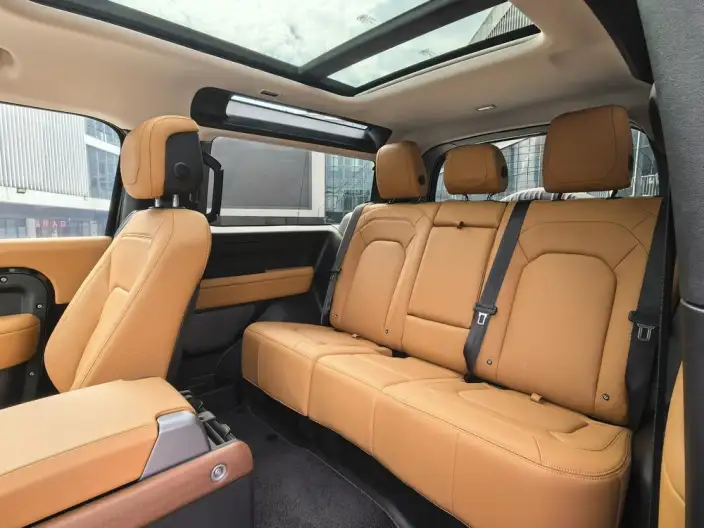 Land Rover Defender 2024 Model 90 3.0T P400 HSE – фото 16