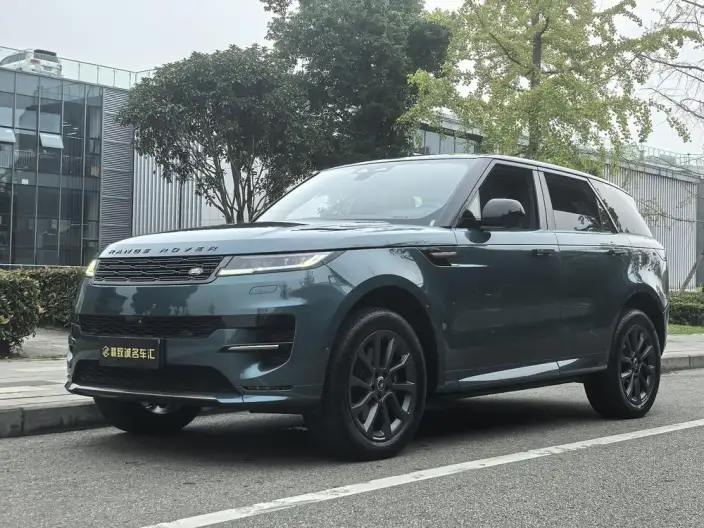 Range Rover Sport 2023 Model 3.0 L6 DYNAMIC SE – фото 1
