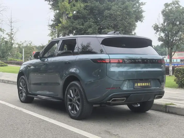 Range Rover Sport 2023 Model 3.0 L6 DYNAMIC SE – фото 4