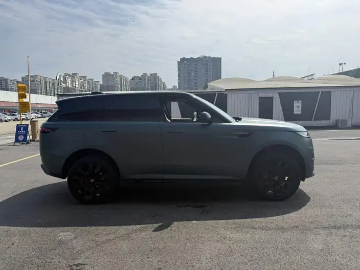 Range Rover Sport 2023 Model 3.0 L6 DYNAMIC SE – фото 7