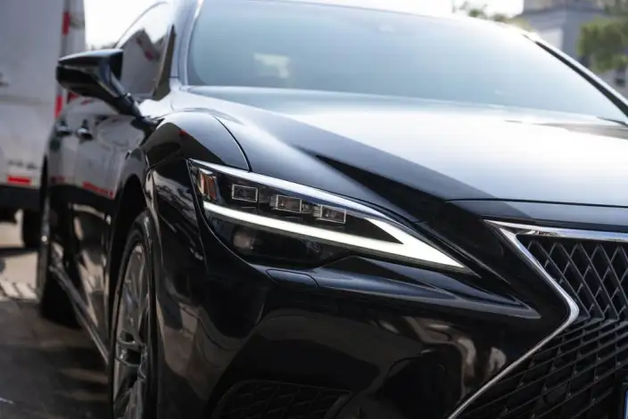 Lexus LS 2021 Model 500h Deluxe Edition – фото 6