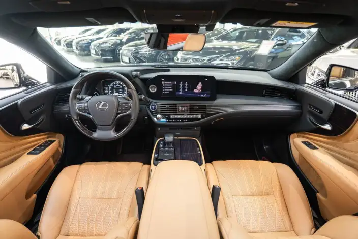Lexus LS 2021 Model 500h Deluxe Edition – фото 16