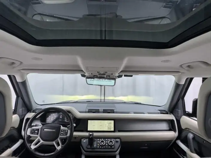 Land Rover Defender 2020 Model 110 P400 HSE – фото 15