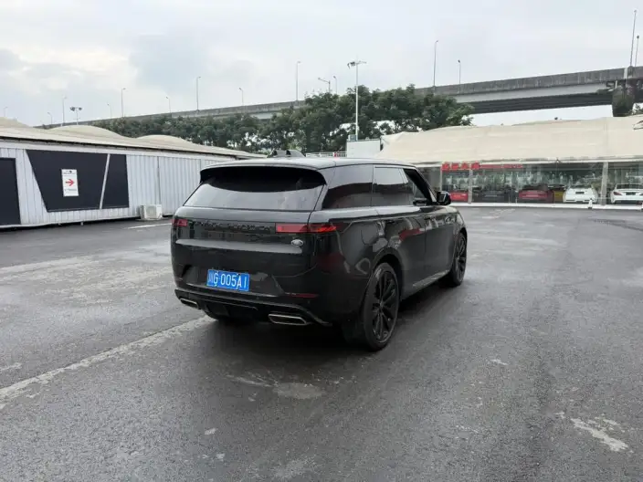 Range Rover Sport 2025 Model 400PS DYNAMIC HSE – фото 6