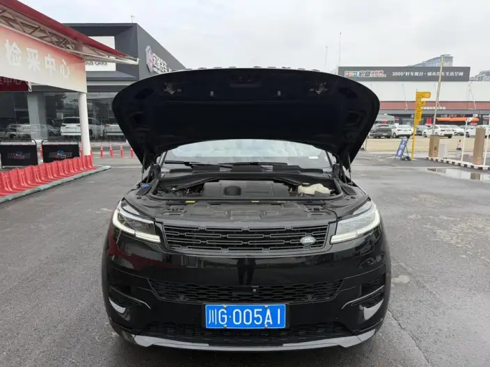 Range Rover Sport 2025 Model 400PS DYNAMIC HSE – фото 8