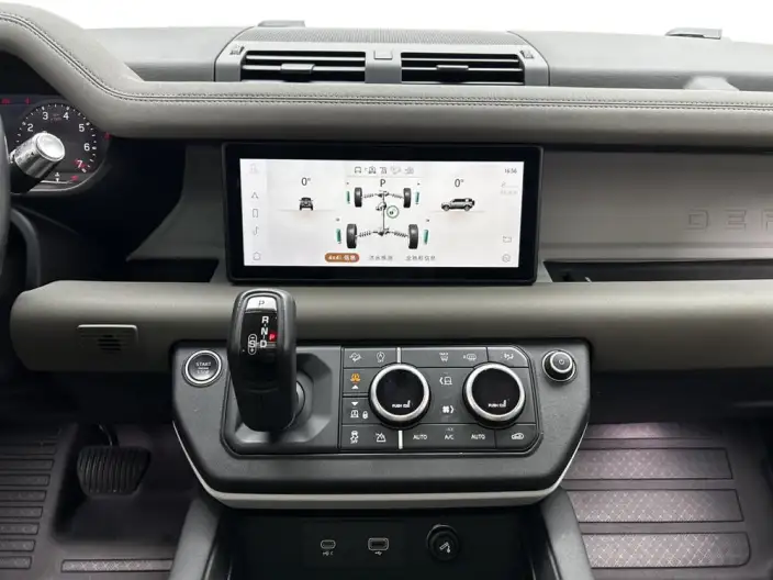 Land Rover Defender 2020 Model 110 P400 SE – фото 12