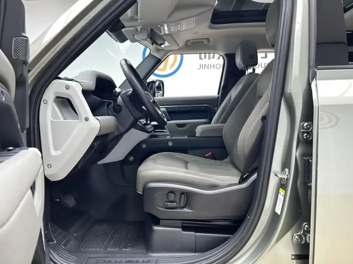 Land Rover Defender 2020 Model 110 P400 SE – фото 18
